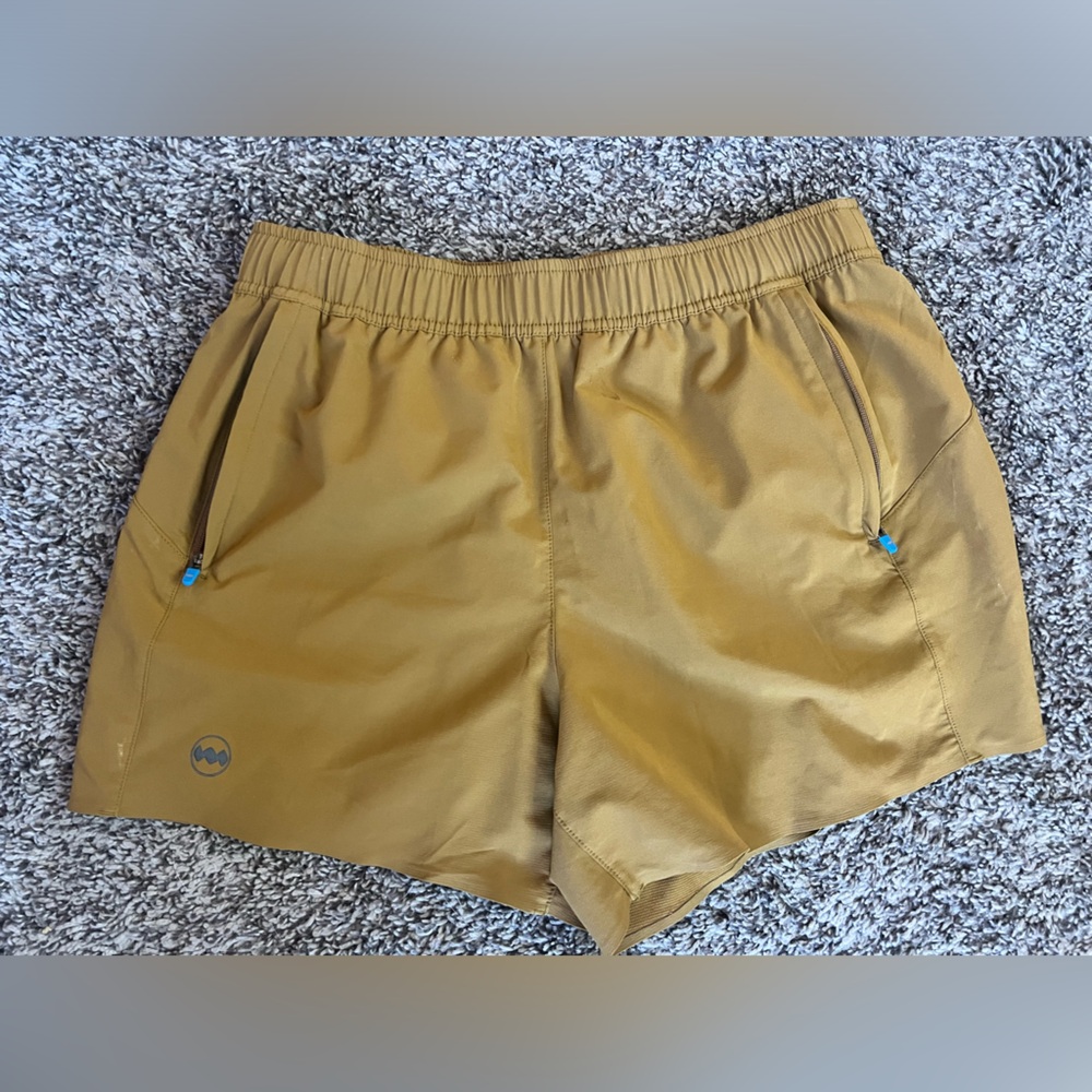 Janji 4” Transit Short -Earth Small